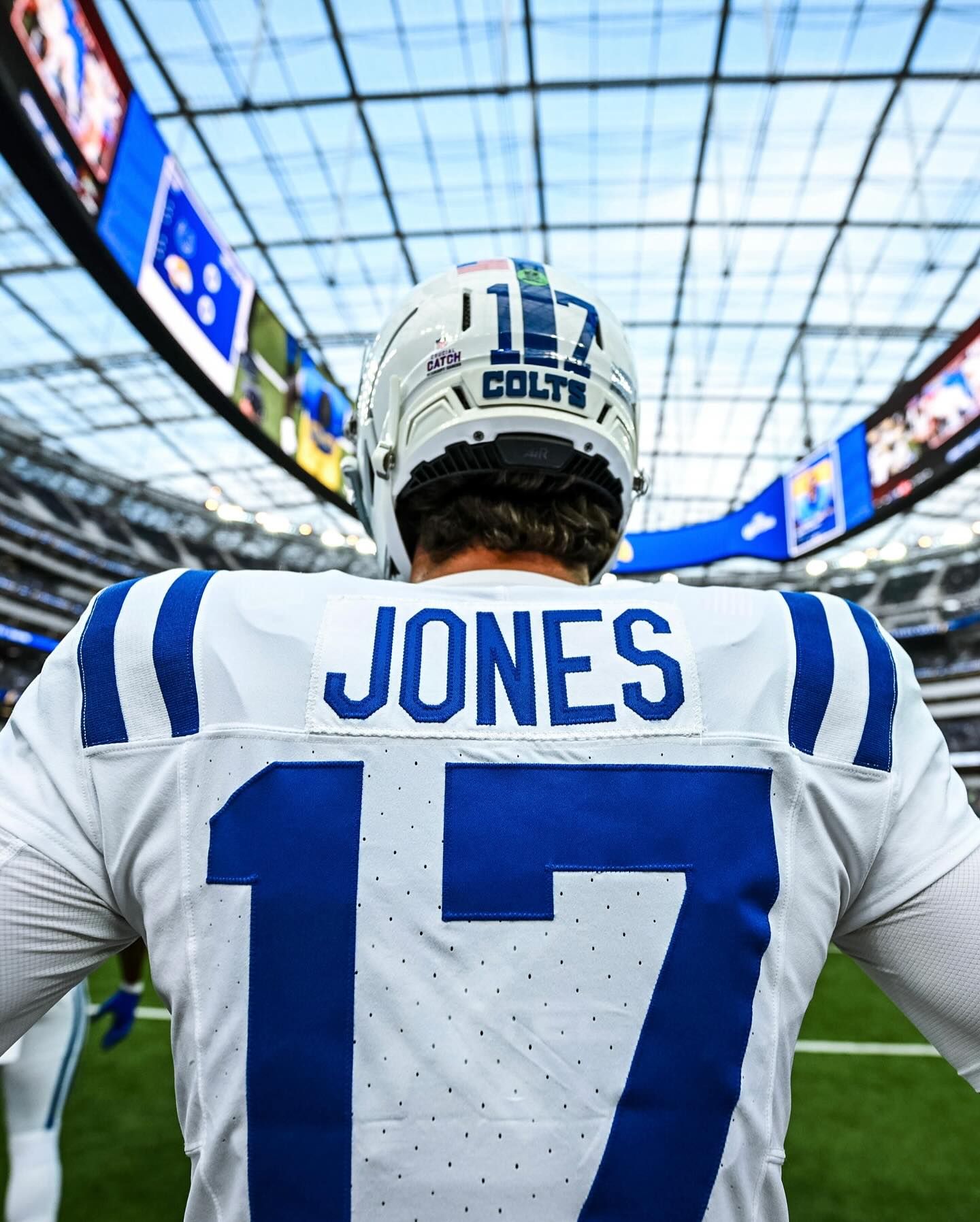 Jones Hurt, Richardson Sr. Still Hurt!